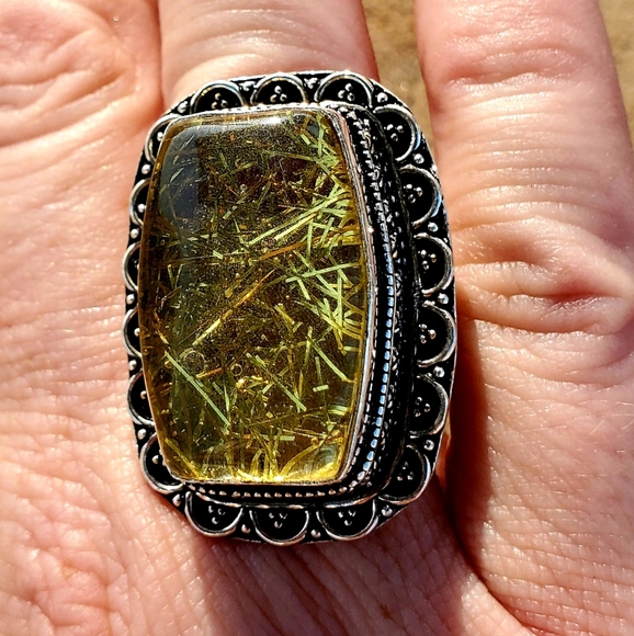New Huge Gold Rutilated Quartz 925 Silver Ring. - Picture 12 of 12